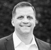 headshot: Daniel Gade